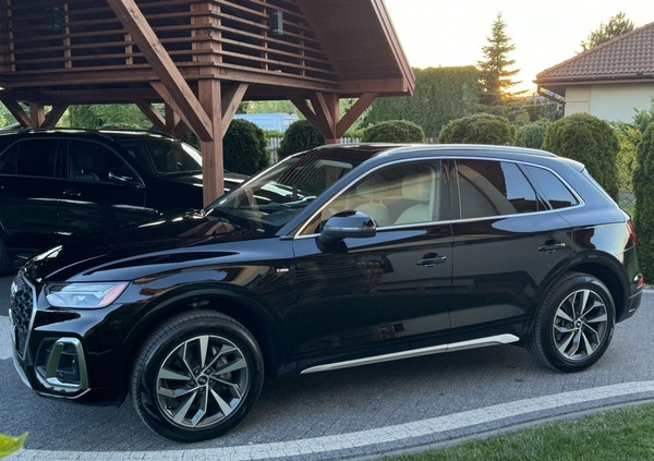 Audi Q5 cena 155000 przebieg: 94000, rok produkcji 2021 z Radziejów małe 562